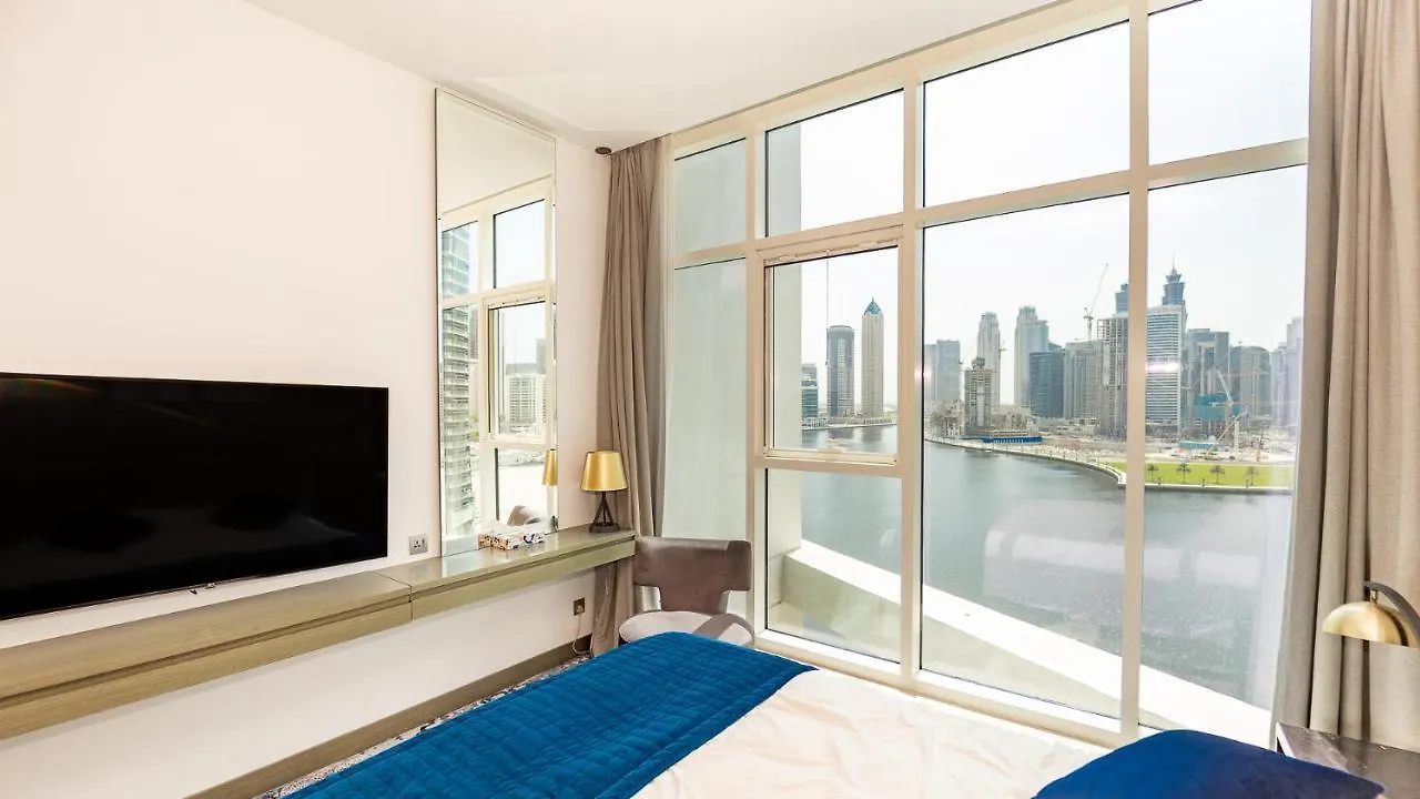 Sleek Studio In Business Bay With Canal View Business Bay, Ντουμπάι