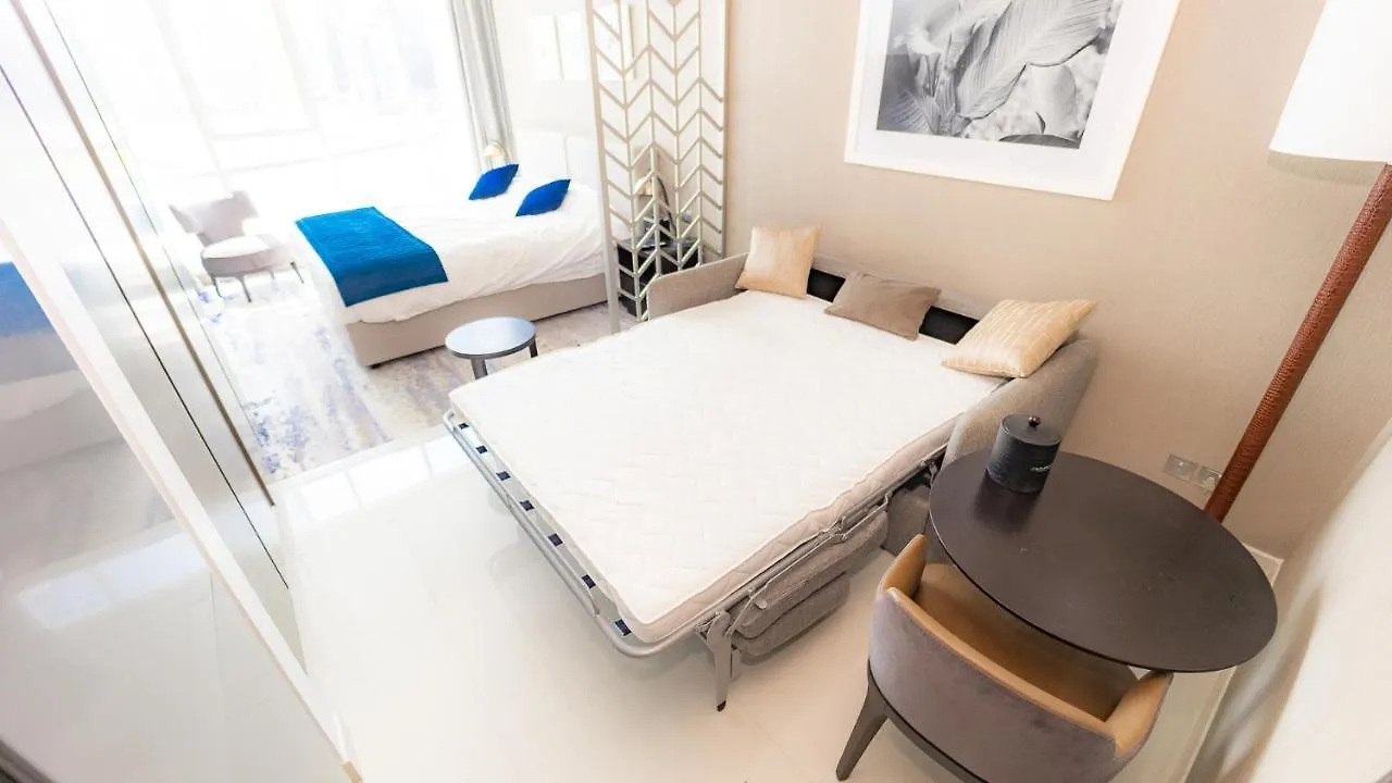 Appartamento Sleek Studio In Business Bay With Canal View Business Bay, Dubai